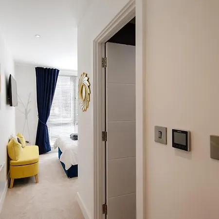 Springfield Four Apartment Harrogate Exterior photo